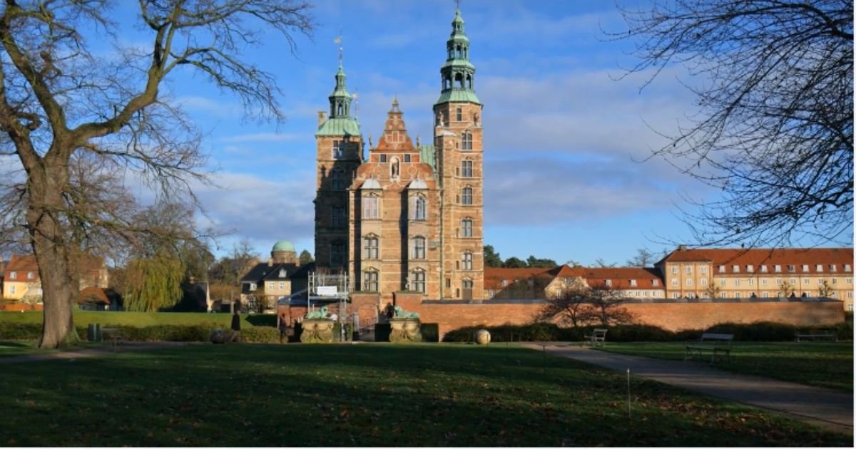 You are currently viewing Ultimate Visitor’s Guide To The Majestic Rosenborg Castle In Copenhagen